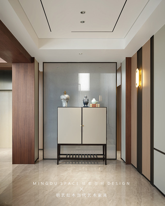 玄关皮革双门柜