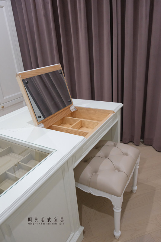 混油白蜡木多功能梳妆台